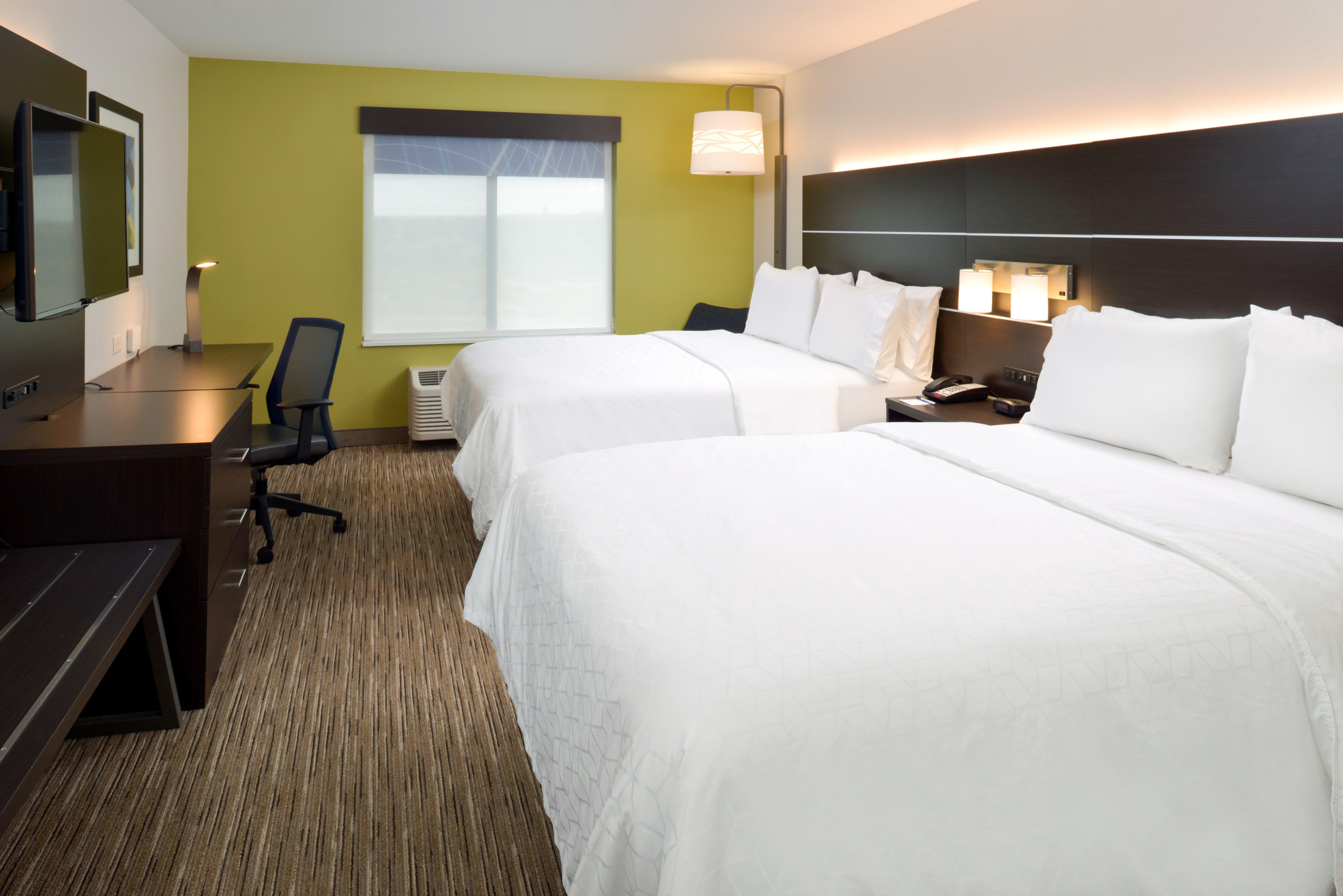 Holiday Inn Express & Suites Pueblo By Ihg Екстер'єр фото