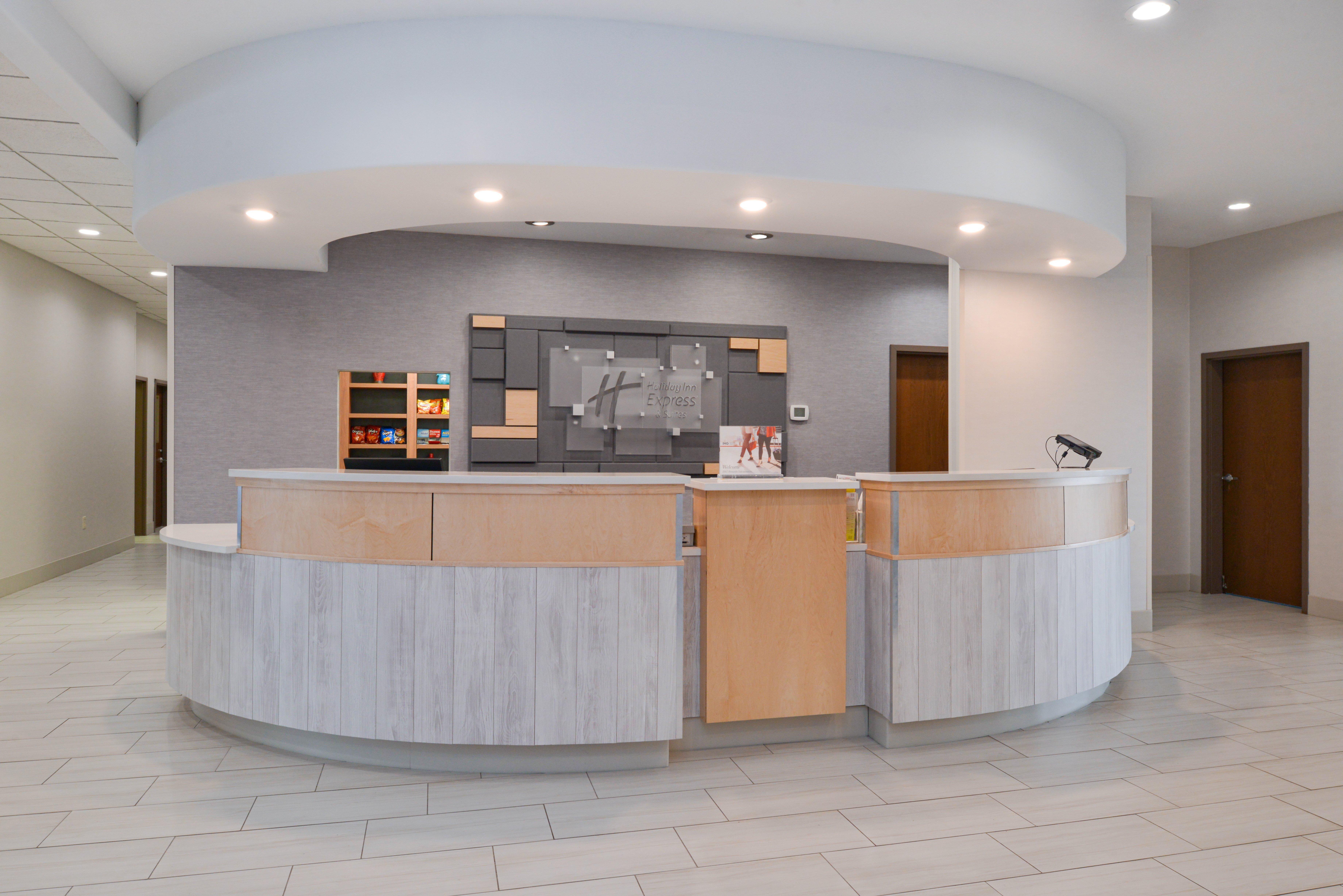 Holiday Inn Express & Suites Pueblo By Ihg Екстер'єр фото