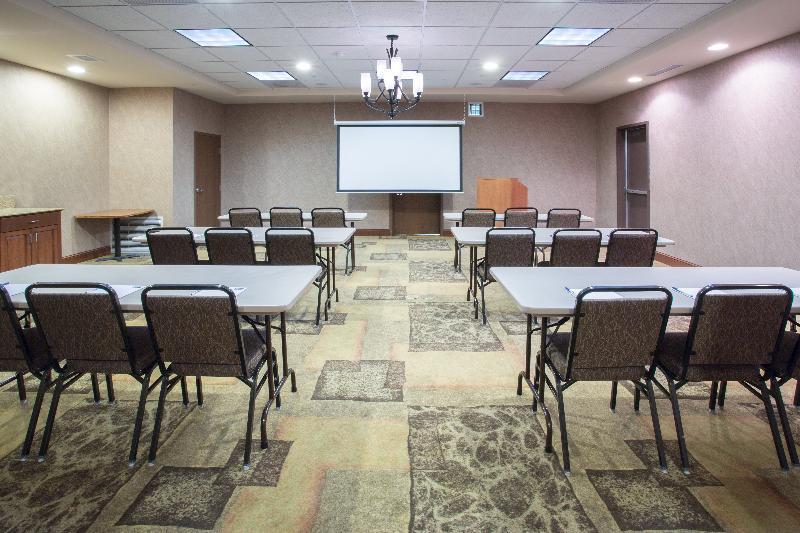 Holiday Inn Express & Suites Pueblo By Ihg Екстер'єр фото